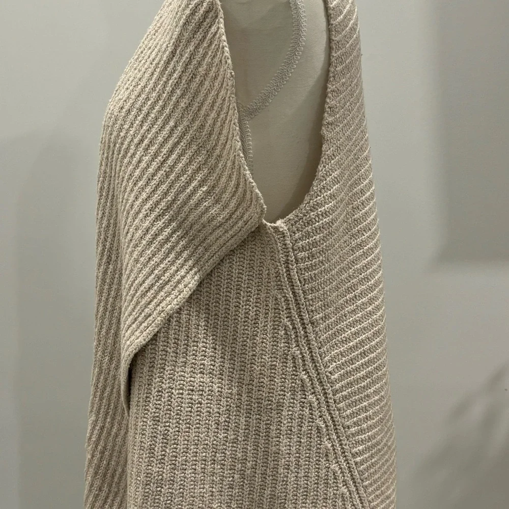 Loft Beige Chunky Knit Cardigan Sleeveless Size M Winter Spring Soft Baggy Moms